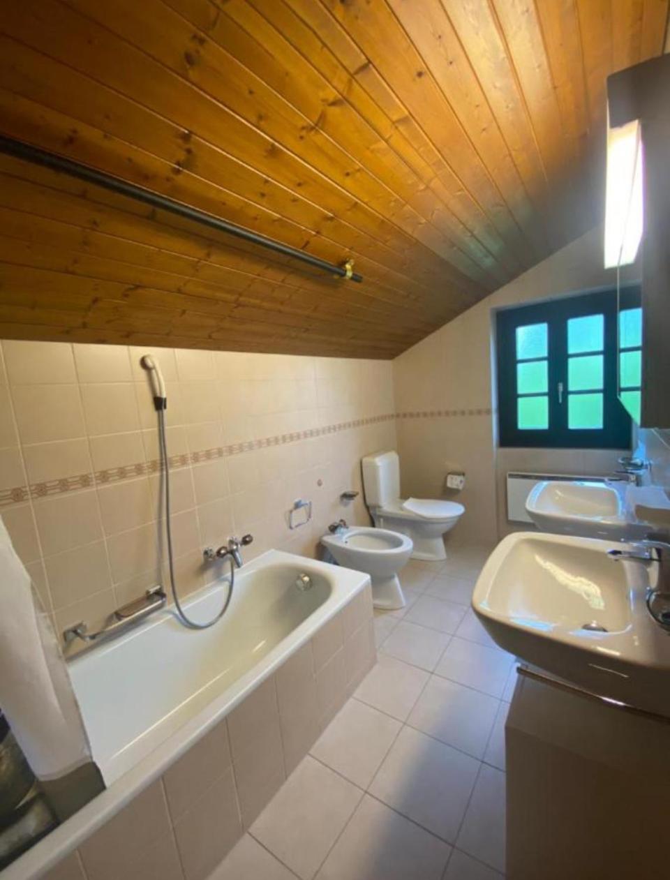 Bellavista Cureglia Bed & Breakfast Ngoại thất bức ảnh